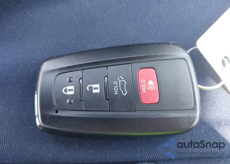 2024 Toyota Rav4 Xle Premium z USA, uszkodzony, nr VIN 2T3A1RFV1RC430770